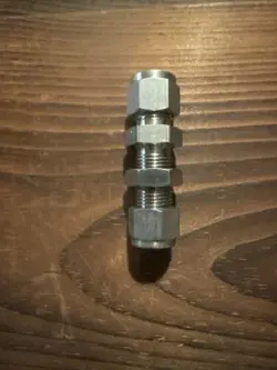 SWAGELOK® 3/8