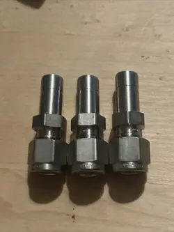 SWAGELOK 1/4 TUBE OD X 3/8 OD TUBE ADAPTER REDUCER STUB END 316 STAINLESS STEEL