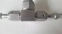 SS-4BK-VCR