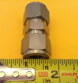 SWAGELOK SS-810-6 TUBE