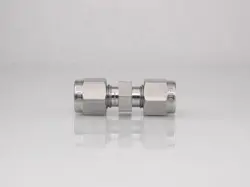 SWAGELOK TUBE FITTING UNION 3/16 IN TUBE OD SS-300-6 STAINLESS STEEL GRADE 316