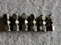 6 PCS: SWAGELOK SS-600-6, 3/8