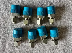 QTY 8: SWAGELOK SS-600-1-8, 3/8