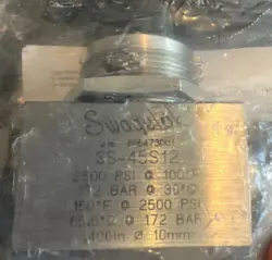 NEW SWAGELOK SS-45S12 MANUAL STAINLESS TUBE FITTING BALL VALVE 3/4IN