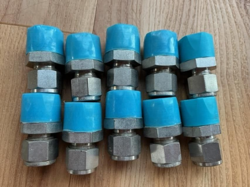 SWAGELOK STAINLESS STEEL CONNECTOR, 1/2