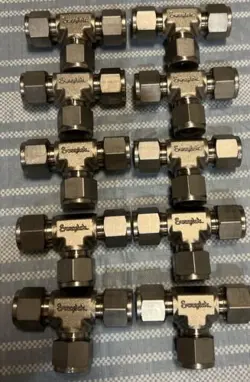 SWAGLOK SS-810-3 UNION 1/2” TEE