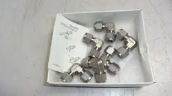 6 PCS: SWAGELOK SS-600-9, 3/8
