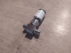 SWAGELOK SPECIAL VALVE SS-BNS6MM-20 [NEW]