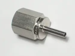 1 - CAJON SWAGELOK STAINLESS STEEL TUBE ADAPTER, 1/8