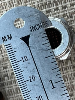 SS-810-1-6 TUBE FITTING