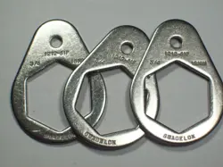 RETAINERS 3/4