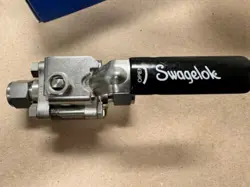 STAINLESS STEEL 1/2”