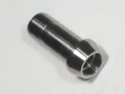 1 - SWAGELOK STAINLESS STEEL PORT CONNECTOR, 3/8