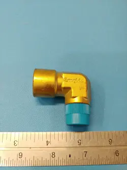 NEW SWAGELOK BRASS STREET ELBOW 3/8
