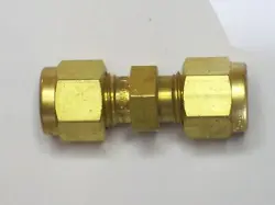 1- SWAGELOK BRASS COMPRESSION UNION FITTING, 1/4