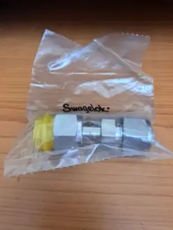 SWAGELOK SS-8-WVCO-6-810  1/2