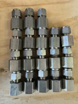 STEEL SWAGELOK SS-600-7-6