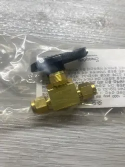 SWAGELOK BRASS 40 SERIES BALL VALVE, 1/8