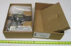 SWAGELOK SS-45XS8-53S / SS45XS853S (NEW IN BOX)