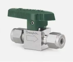 VALVE SWAGELOK SS-6P4T
