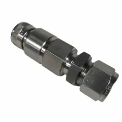 NEW SWAGELOK SS-QC8-B1-810 QUICK CONNECT BODY, 1.5 CV, 1/2 IN.