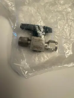PACKAGING LOT OF