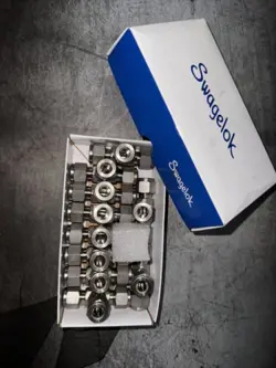 LOT OF 10 SWAGELOK  3/8