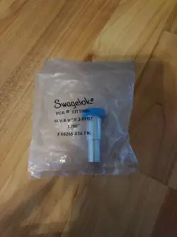 SWAGELOK 6LV-8-VCR-3-8TB7 (BRAND NEW)