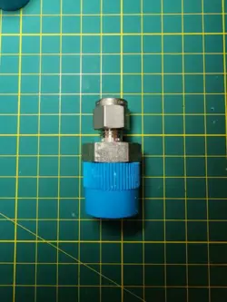 1- STAINLESS STEEL SWAGELOK TUBE FITTING, 1/4
