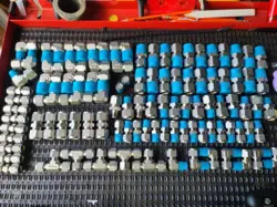 SWAGELOK STAINLESS STEEL COMPRESSION FITTING LOT 100 PIECE LOT