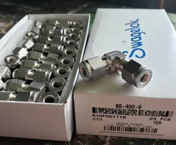 25 SWAGELOK 1/4