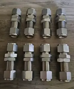 8 NEW SWAGELOK STAINLESS STEEL BULKHEAD UNION FITTING, 1/2