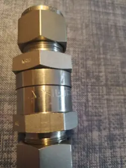 VALVE 10 PSI