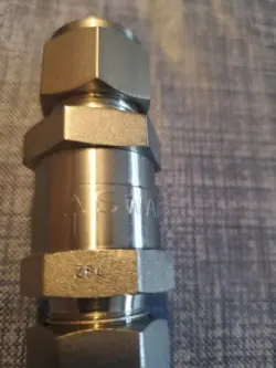 NEW 1/2