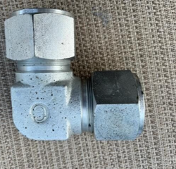 ELBOW FITTING 1/4''
