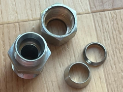 CONNECTOR 1/2''