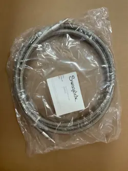 NEW SWAGELOK SS-XT4TA4TA4-108 STAINLESS HOSE ASSEMBLY