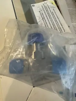 NUPRO- SWAGELOK VALVE