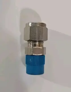 SWAGELOK FITTING 316 STAINLESS STEEL 3/8