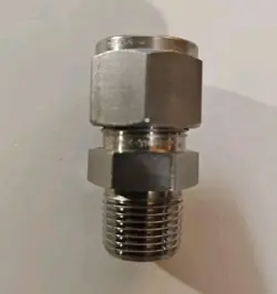 SWAGELOK FITTING 316 STAINLESS STEEL 1/2 TUBINGX3/8 ID TUBING 1/2 OD NPT REDUCER