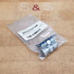 BAG OF 2 - SWAGELOK SS-4-UT-6-400 SS ULTRA-TORR VACUUM FITTING, 1/4