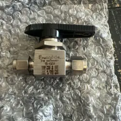 SWAGELOK SS-43GS4 SERIES BALL VALVE, 1/4