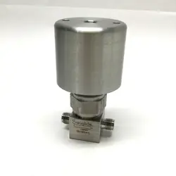 SWAGELOK SS-HBS4-C NUPRO HIGH PURITY BELLOWS SEALED VALVE 1/4