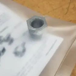 SPLIT-NUT ASSEMBLY
