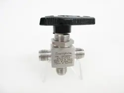 SWAGELOK SS-42XS4 STAINLESS STEEL 1-PIECE 40G SERIES 3-WAY BALL VALVE 1/4