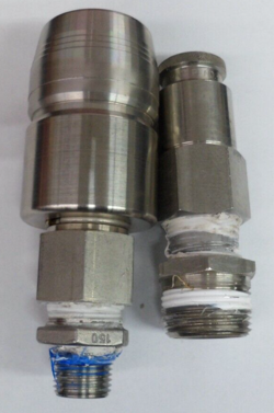 CONNECTOR WITH