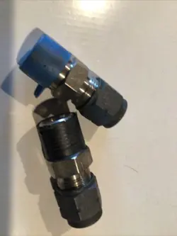 SWAGELOK CAJON 1/2”MNPT X 1/2”COMPRESSION FITTING ADAPTERNNB 316 STAINLESS (1PC)