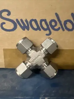 SWAGELOK  1/2