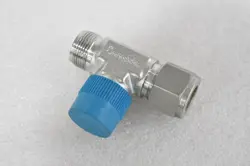 SWAGELOK SS-1210-3TTM STAINLESS STEEL TUBE FITTING MALE BRANCH TEE 3/4