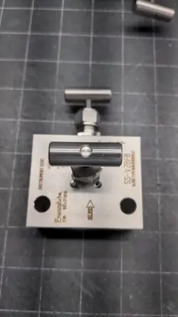 SS-V2BF8